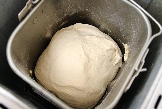 pizza dough in bread maker