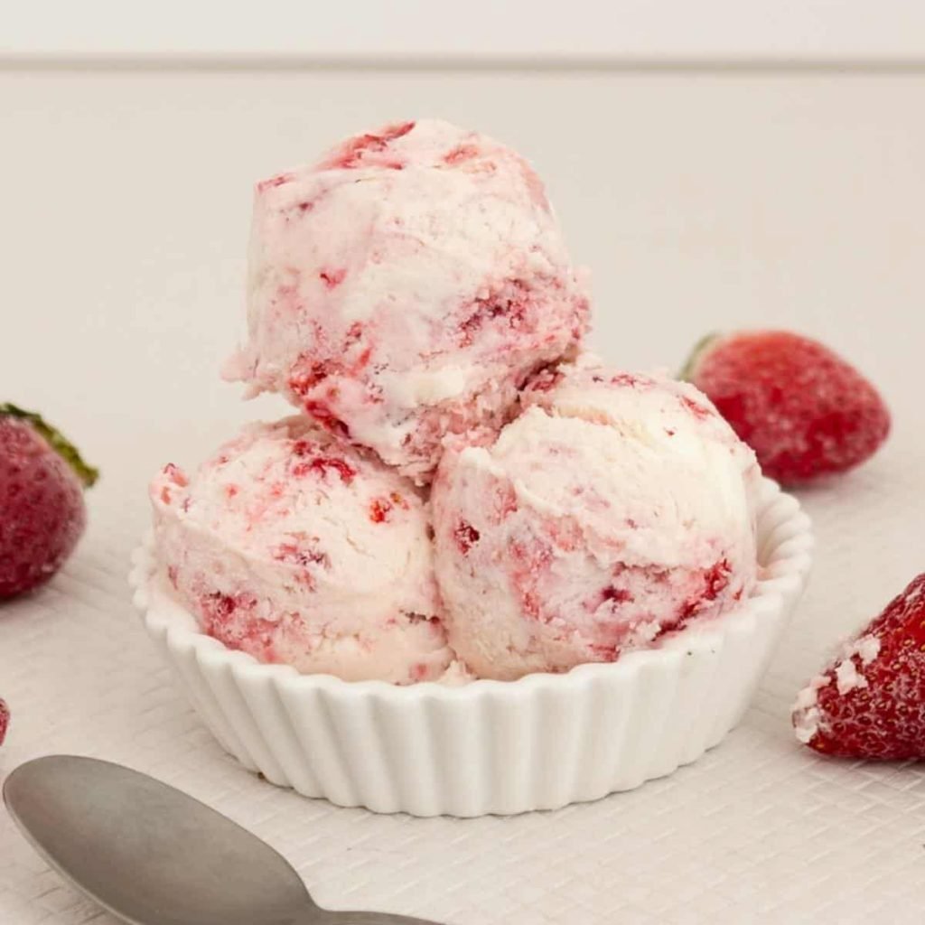 Strawberry-Ice-Cream