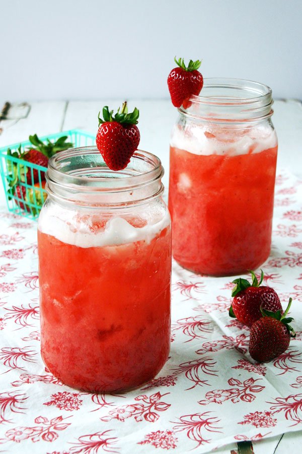 strawberry rose water fizz