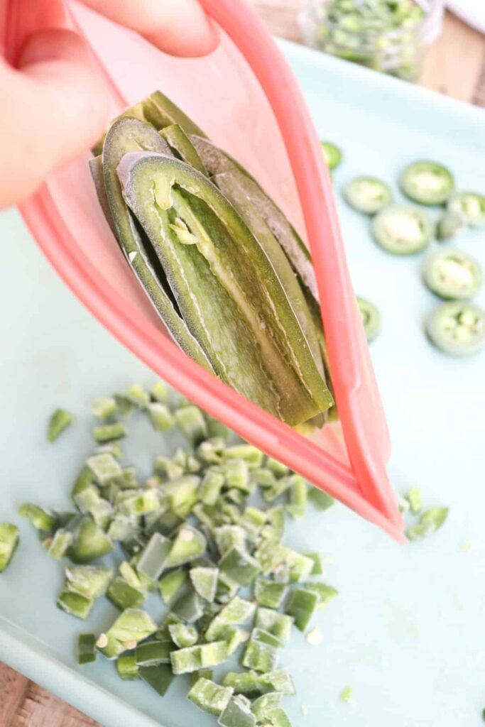 frozen-jalapenos-storage in freezer bag-kookybakes.com