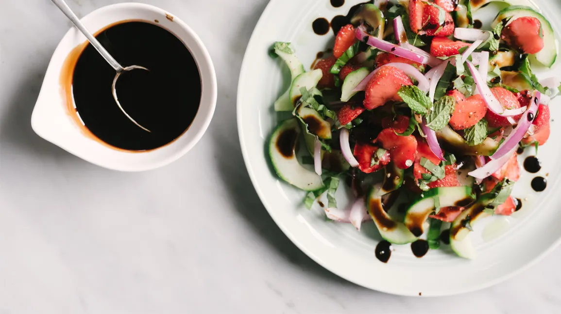 white wine Worcestershire-sauce drizzled over salad plate-kookybakes.com